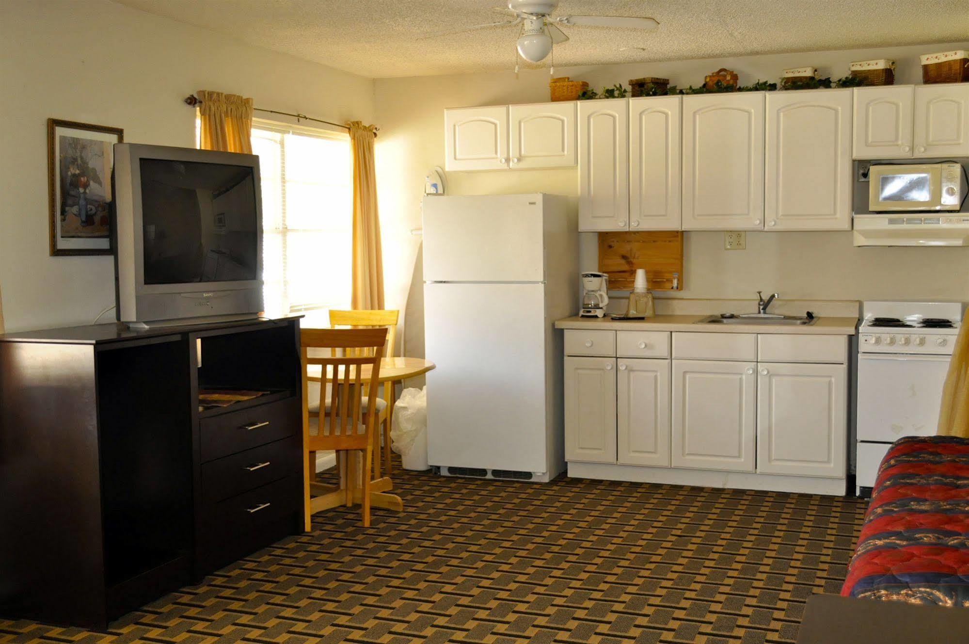 Andrews Motor Inn Bagian luar foto