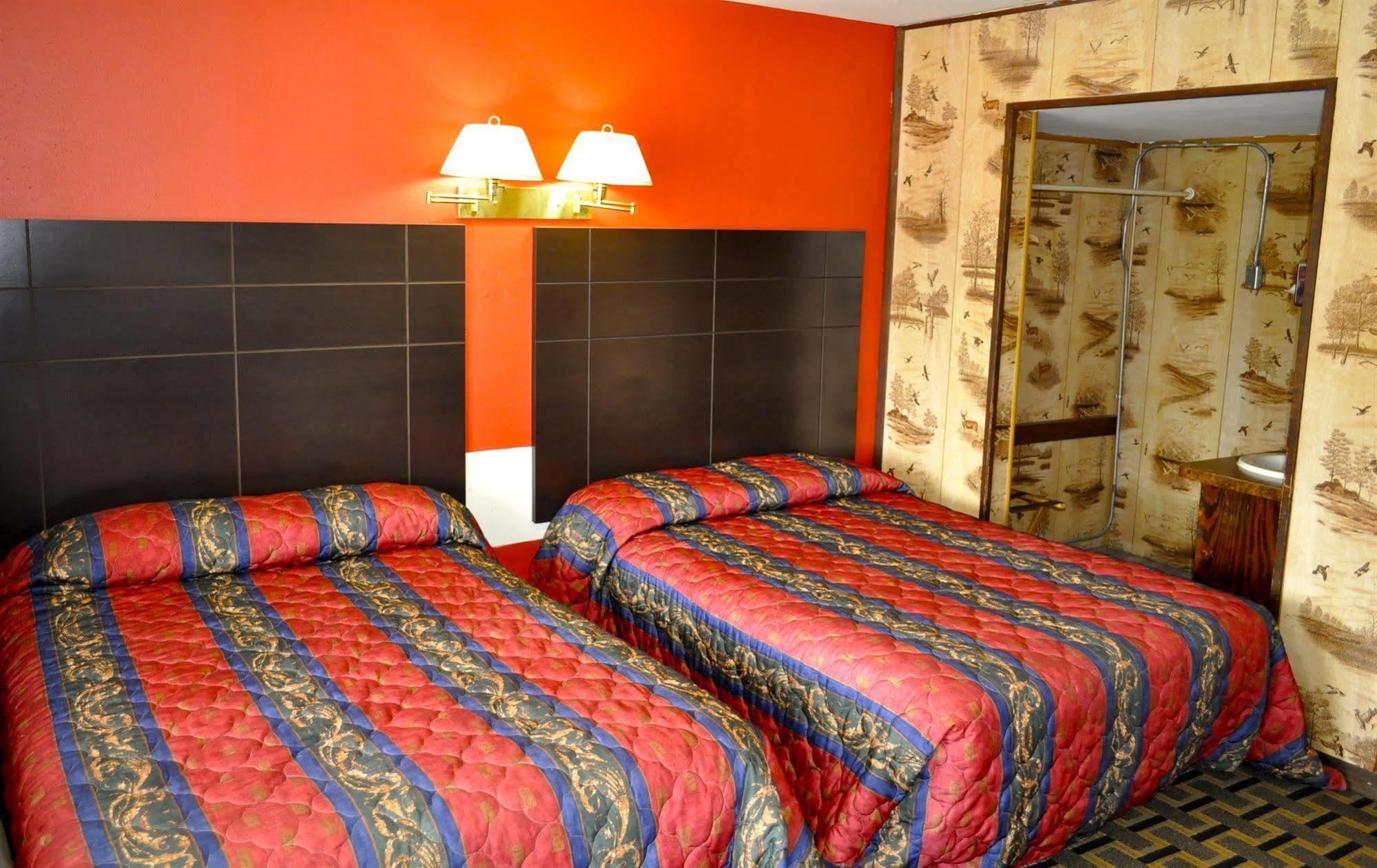 Andrews Motor Inn Bagian luar foto