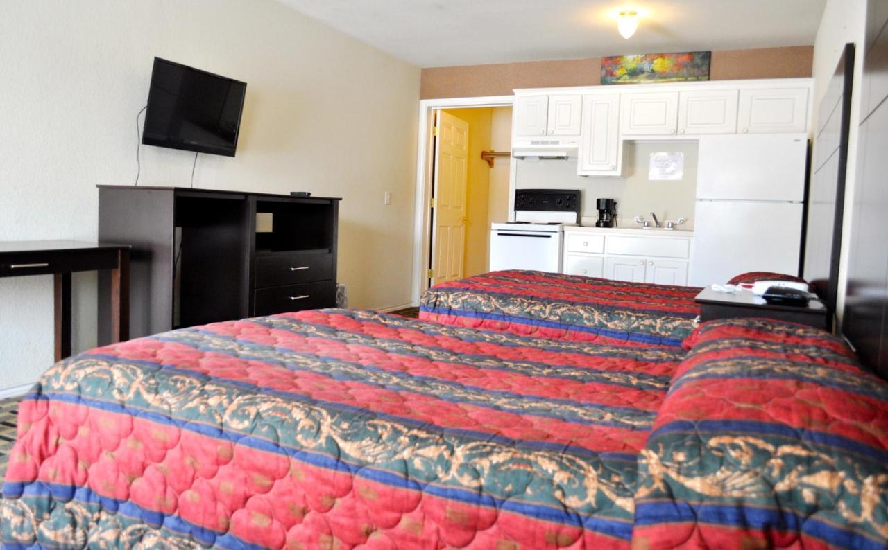 Andrews Motor Inn Bagian luar foto